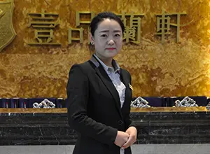 走进售楼处