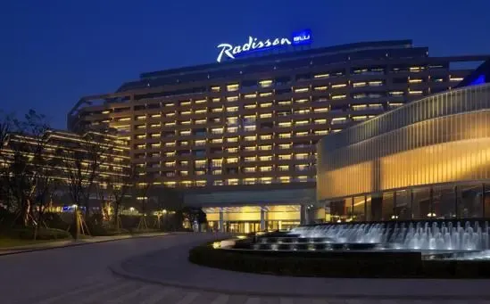 融汇温泉城:为什么越来越多人选择投资商铺_房产资讯-重庆搜房网