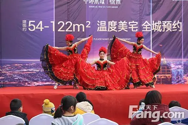 谁家人气爆棚？且看中环荣域再续传奇