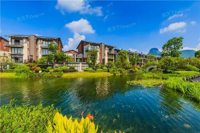 一线漓江景,10万㎡中式诗意园林,融入中国山水文化.