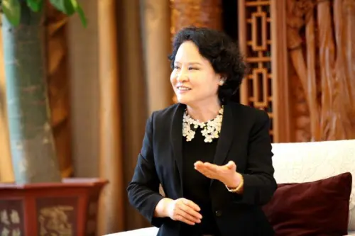 【昆明】项目 :刘慧晏副省长会见泰国正大集团执行副总裁洪波女士等