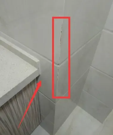 处理瓷砖阳角处别再用倒角了费力不讨好还不如做阳角线